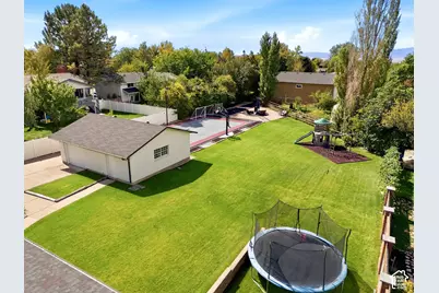 105 N Country Way, Fruit Heights, UT 84037 - Photo 35