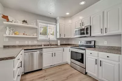 338 W Rye Dr N, Saratoga Springs, UT 84045 - Photo 11
