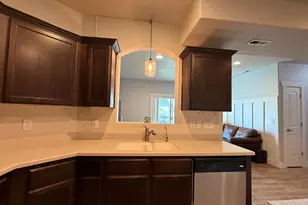 98 W Springview Dr, Saratoga Springs, UT 84045 - Photo 5