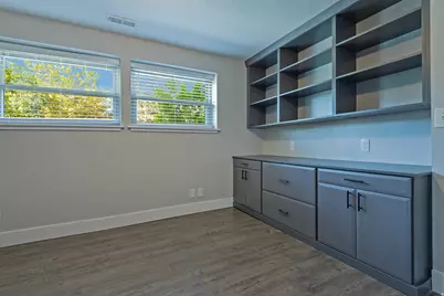 8523 S Kelsch Dr E, Sandy, UT 84093 - Photo 19
