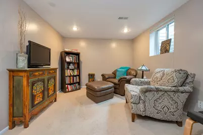 825 E Three Fountains Cir #3, Murray, UT 84107 - Photo 23