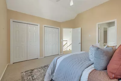1516 E Spring Gate Dr S, Salt Lake City, UT 84117 - Photo 9
