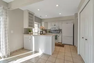 1516 E Spring Gate Dr S, Salt Lake City, UT 84117 - Photo 5