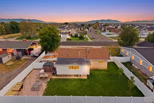 1548 W 2700 S, Syracuse, UT 84075 - Photo 3