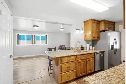 1548 W 2700 S, Syracuse, UT 84075 - Photo 17