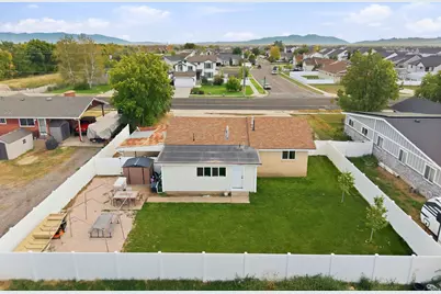 1548 W 2700 S, Syracuse, UT 84075 - Photo 41