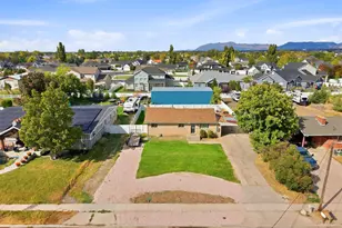 1548 W 2700 S, Syracuse, UT 84075 - Photo 37