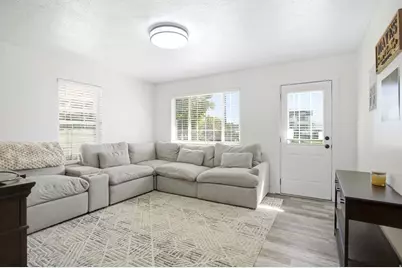1548 W 2700 S, Syracuse, UT 84075 - Photo 7