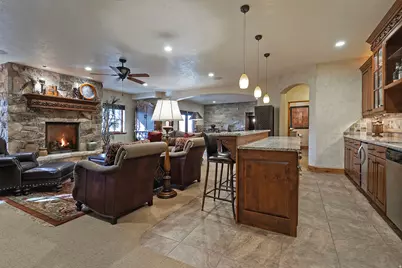 8778 S Falcon Heights Ln, Sandy, UT 84093 - Photo 51