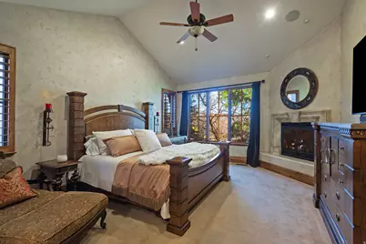 8778 S Falcon Heights Ln, Sandy, UT 84093 - Photo 29