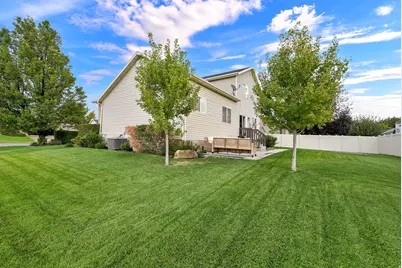 3651 W 1125 N, Layton, UT 84041 - Photo 37