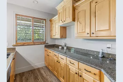 4460 S 2700 E, Holladay, UT 84124 - Photo 23