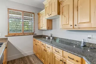 4460 S 2700 E, Holladay, UT 84124 - Photo 23