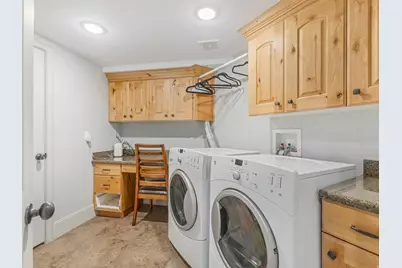 4460 S 2700 E, Holladay, UT 84124 - Photo 31