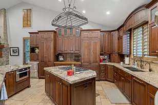 4460 S 2700 E, Holladay, UT 84124 - Photo 11