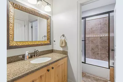 4460 S 2700 E, Holladay, UT 84124 - Photo 25