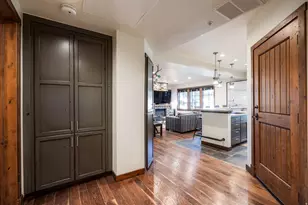 2880 Deer Valley Dr East E, Park City, UT 84060 - Photo 41