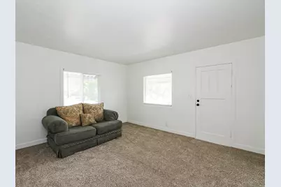 2936 S 9150 W, Magna, UT 84044 - Photo 9