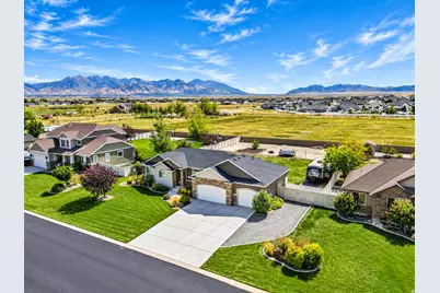 628 E Coach Ln, Grantsville, UT 84029 - Photo 31