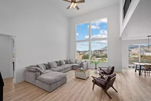 36 W Limber Pine Dr, Mapleton, UT 84664 - Photo 3