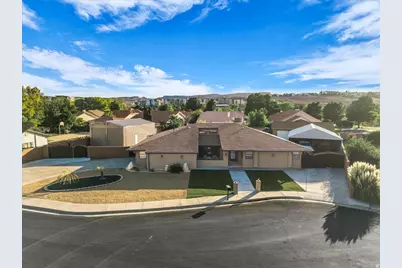 1301 W 960 Cir S, Saint George, UT 84770 - Photo 3