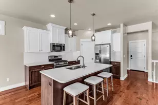 2063 E 1200 N, Layton, UT 84040 - Photo 5