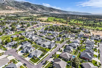 2063 E 1200 N, Layton, UT 84040 - Photo 43
