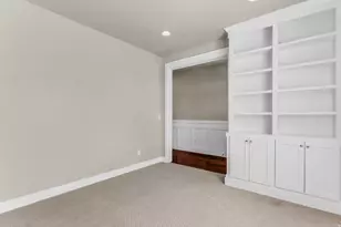 2063 E 1200 N, Layton, UT 84040 - Photo 19
