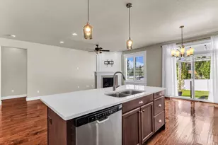2063 E 1200 N, Layton, UT 84040 - Photo 7