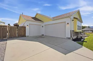 9290 N Horizon Dr, Eagle Mountain, UT 84005 - Photo 59
