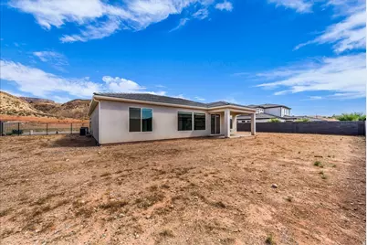 1019 N Main St, La Verkin, UT 84745 - Photo 13