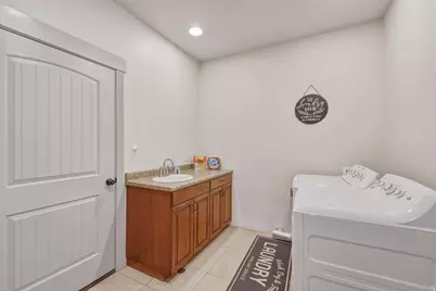 2744 S 3820 W, Hurricane, UT 84737 - Photo 21