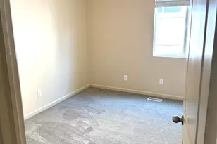15158 S Eagle Chase Dr, Draper (UT Cnty), UT 84020 - Photo 11