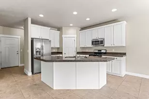 1587 W 430 N, Lindon, UT 84042 - Photo 9