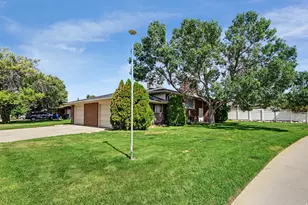 1390 W Marinwood Ave S, Taylorsville, UT 84123 - Photo 1
