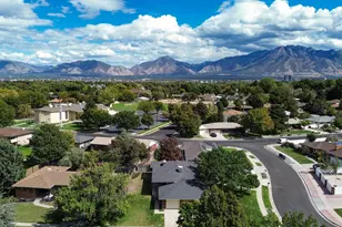 1390 W Marinwood Ave S, Taylorsville, UT 84123 - Photo 49