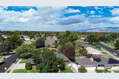 1390 W Marinwood Ave S, Taylorsville, UT 84123 - Photo 51