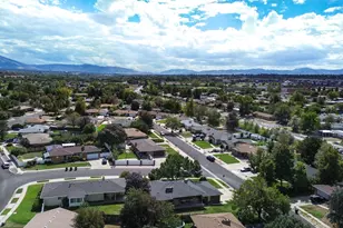 1390 W Marinwood Ave S, Taylorsville, UT 84123 - Photo 53