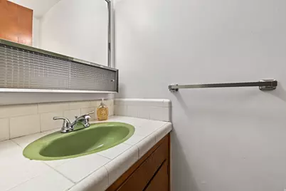 1390 W Marinwood Ave S, Taylorsville, UT 84123 - Photo 17
