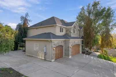1724 E Ellerbeck Ln, Draper, UT 84020 - Photo 23