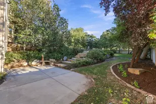 1724 E Ellerbeck Ln, Draper, UT 84020 - Photo 59