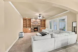 1724 E Ellerbeck Ln, Draper, UT 84020 - Photo 29