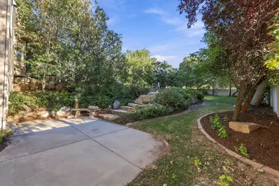 1724 E Ellerbeck Ln, Draper, UT 84020 - Photo 59
