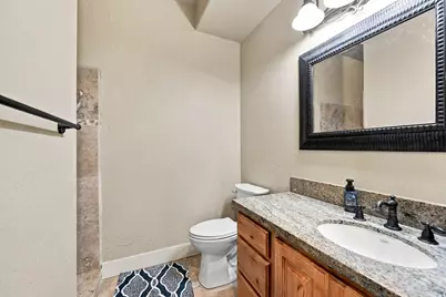 1724 E Ellerbeck Ln, Draper, UT 84020 - Photo 43