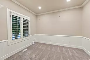 1724 E Ellerbeck Ln, Draper, UT 84020 - Photo 25