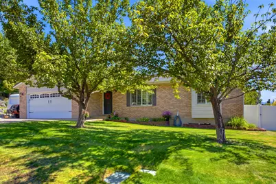 428 N 1180 E #4, Pleasant Grove, UT 84062 - Photo 1