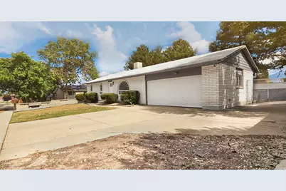 5363 S Ridgecrest Dr W, Taylorsville, UT 84129 - Photo 1