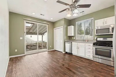 6672 S Leichen Ct W, West Jordan, UT 84084 - Photo 7
