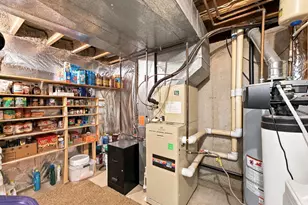 1886 S Dahl Ln, Syracuse, UT 84075 - Photo 15