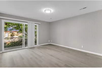 2194 N 220 E, Provo, UT 84604 - Photo 11